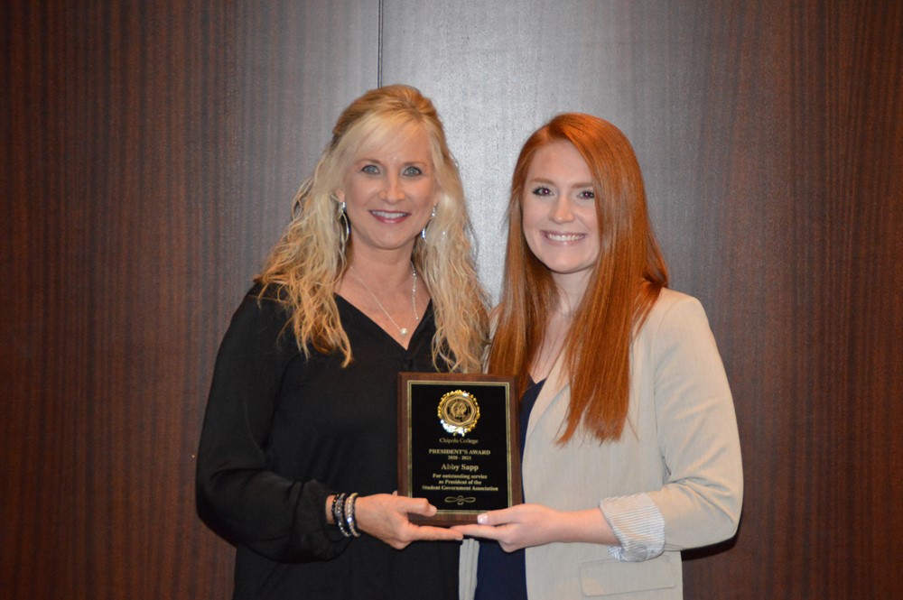 Nancy Johnson and Abby Sapp - SGA President's Award